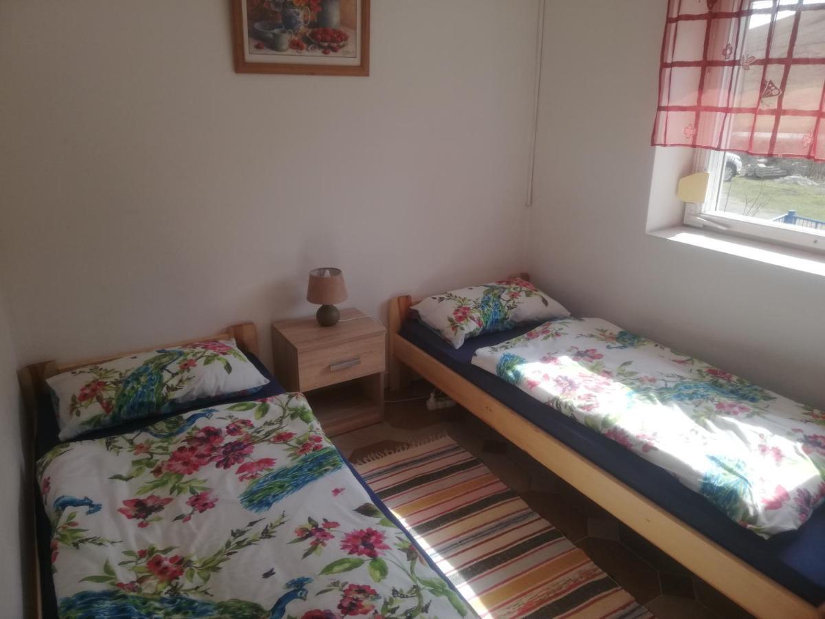 Villa Strakov Lúčky Kültér fotó
