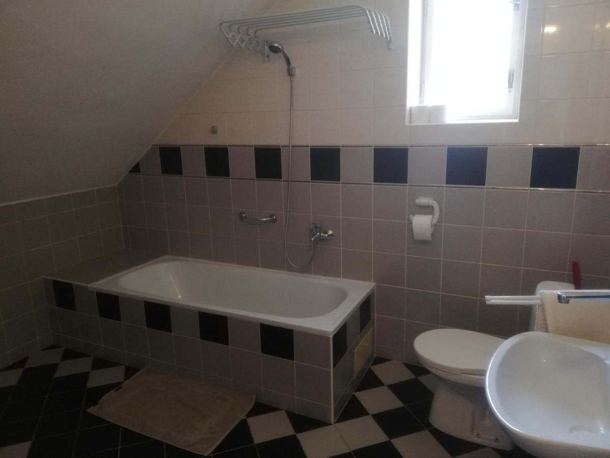 Villa Strakov Lúčky Kültér fotó