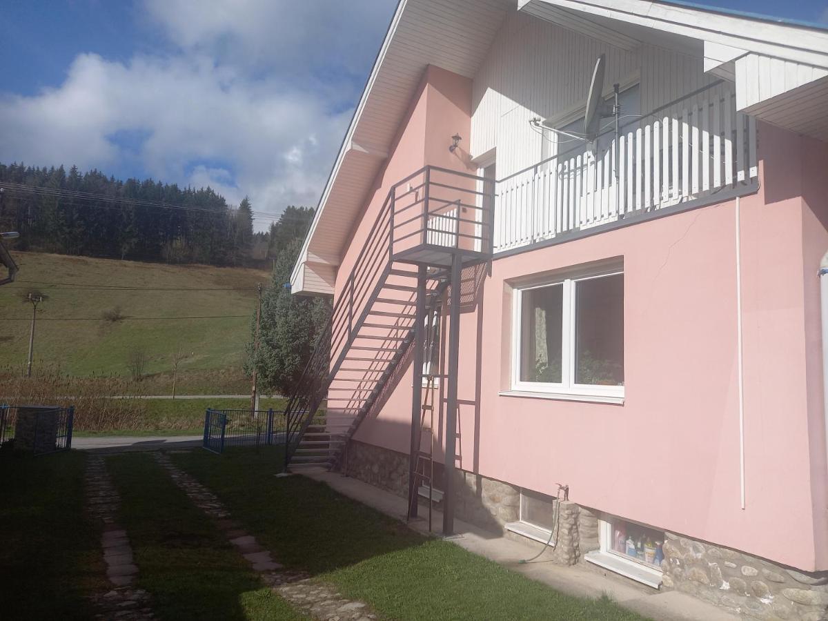 Villa Strakov Lúčky Kültér fotó